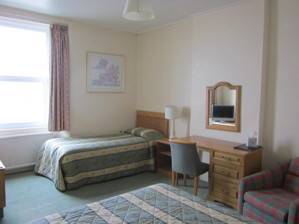 The Highcliffe Hotel Clevedon Habitación foto